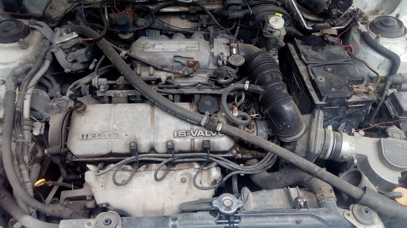 Прокладка кришки клапанів Mazda 323  1993 1.8 Бензин 