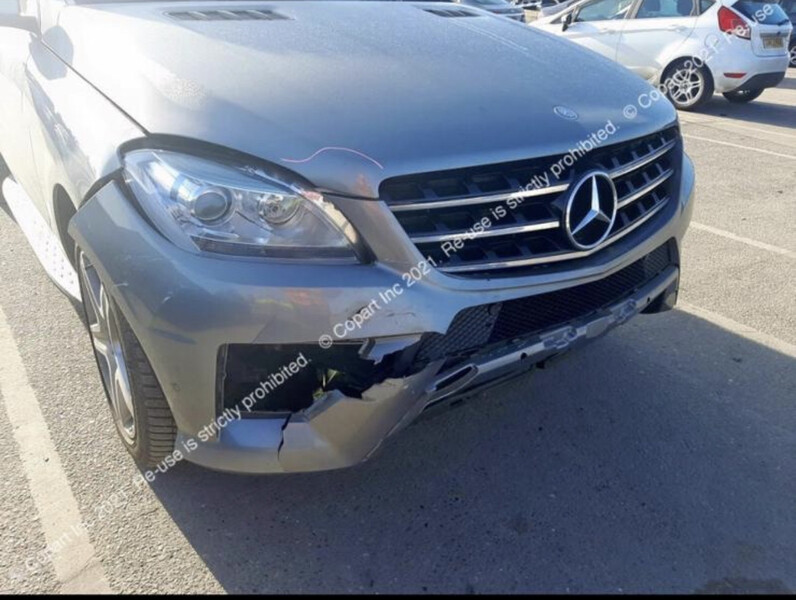 Фара передня права Mercedes M-Class 2014 р.  3.0 л дизель Черкаси