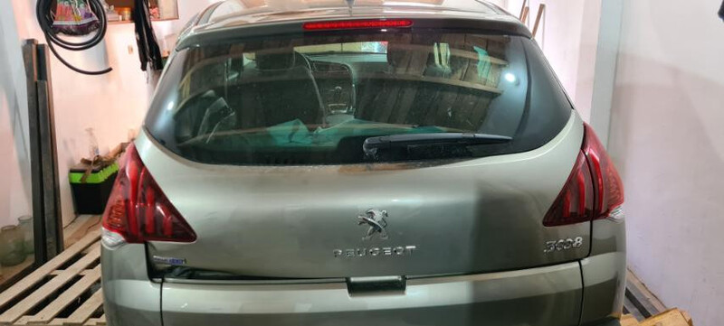 Задняя ляда Peugeot 3008  2016 хэтчбек 2.4 Бензин 