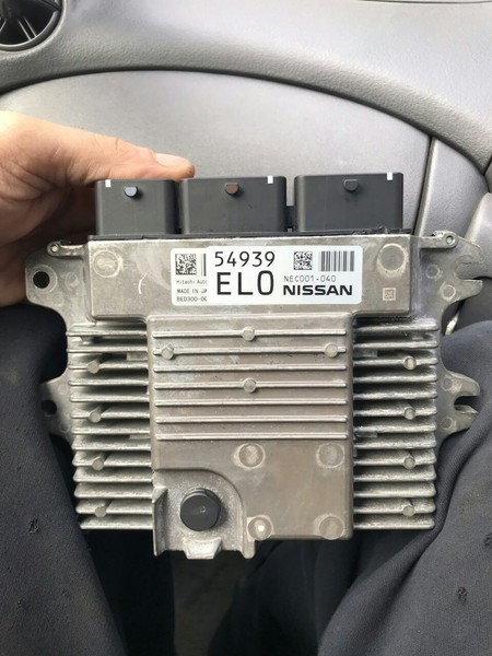 Компютер двигателья Nissan Juke ls 2014 1.6 Бензин 