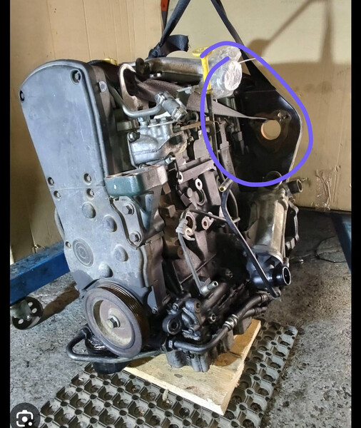 Плита що тримає тнвд Land Rover Freelander  1999 2.0 Дизель 