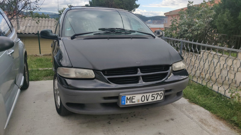 Фара правая Chrysler Voyager  1996 2.4 Бензин Львов