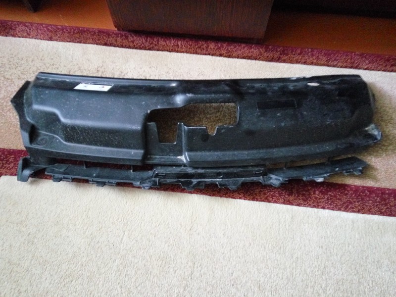 Накладка бампера 9673855880   Peugeot 208