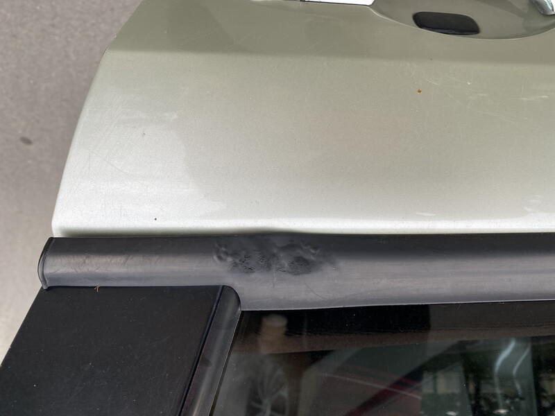 Молдинги нижние на стёкла пластмассовые Renault Laguna 2  2001 хетчбек 1.9 Дизель 