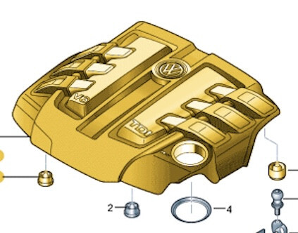 Крышка двигателя Volkswagen Touareg  2013 3.0 Дизель Киев