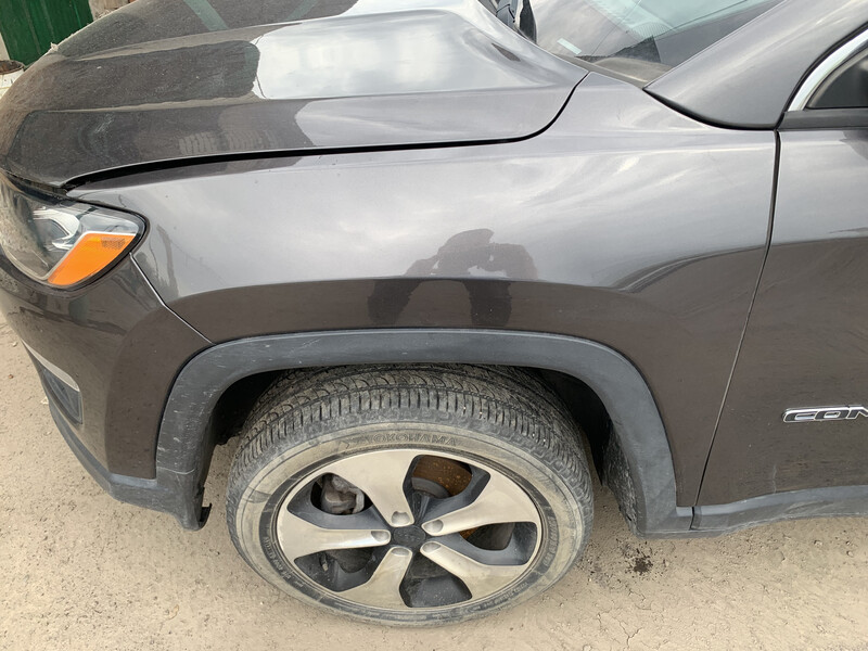 Крило переднє праве Jeep Compass  2018 2.4 Бензин Ровно