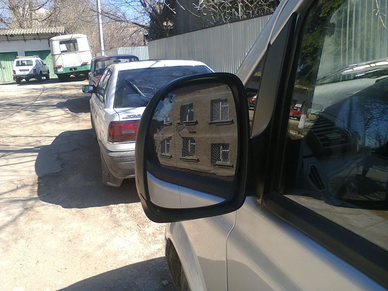 Ліве дзеркало Mercedes-Benz Vito  2005 2.2 Дизель Кельменцы