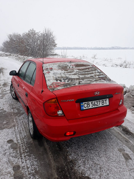 Заднє скло Hyundai Accent хетчбек 2005 р.  15.0 л бензин Харків