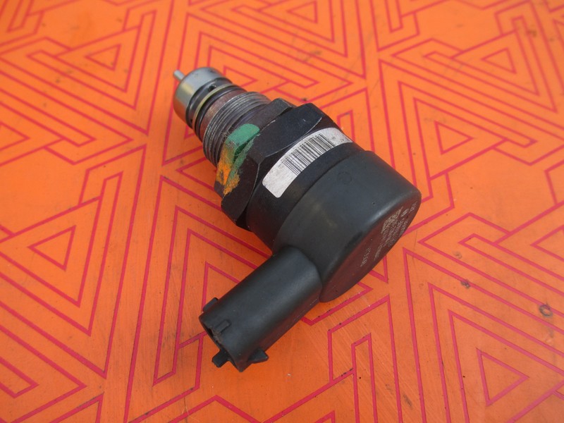 Датчик давления топлива 48B13640A02   Volkswagen Caddy, Volkswagen Golf, Volkswagen Jetta