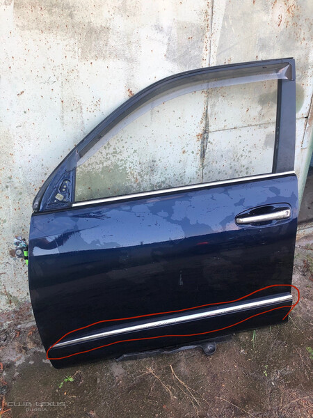 Хром двери передней левой Lexus GX 2011 г.  4.6 л бензин Ровно