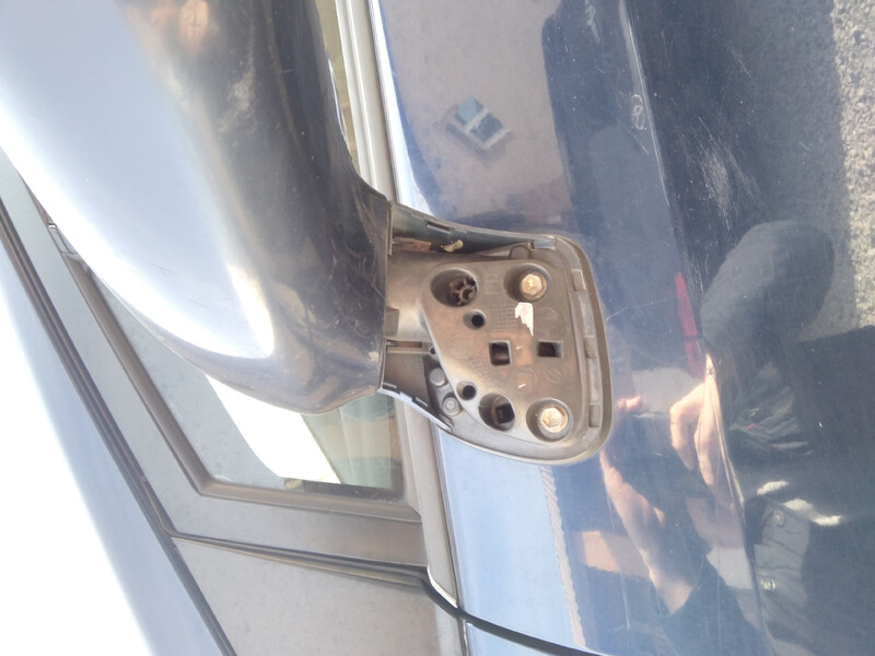 Накладка зеркала Toyota Corolla Verso  2005 2.0 Дизель Белки