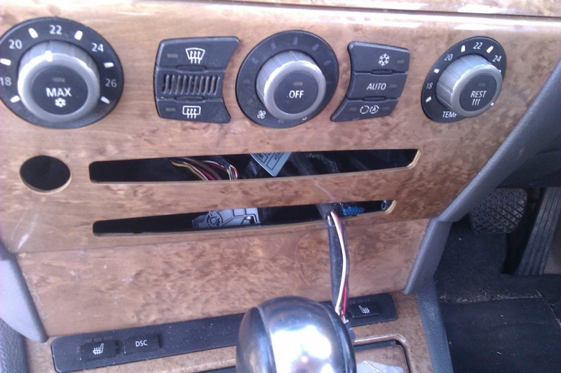 Приёмник BMW 6 Series купе 2003 г.  4.5 л бензин Умань