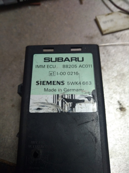 Електронний блок керування двигуном Subaru Impreza  1998 універсал 1.6 Бензин 
