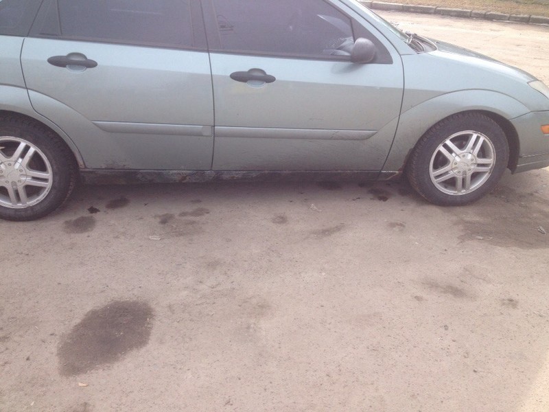 Пороги Ford Focus 2003 г.  2.0 л бензин Новгород-Северский