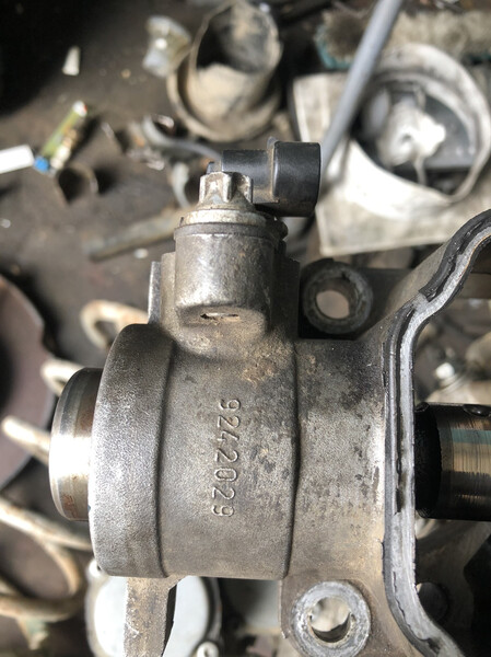 Распредвал с постелью Opel Meriva  2003 1.6 Бензин Измаил