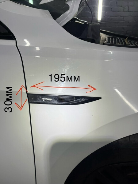 Эмблема на дверь r line Volkswagen Jetta 7  2019 1.4 Бензин Запорожье