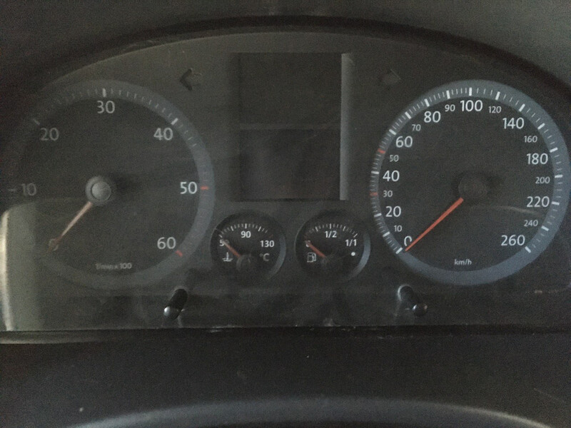 Панель приладів Volkswagen Caddy 3  2005 2.0 Дизель 