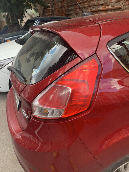Фонарь задний левый Ford Fiesta MK7  2014 хэтчбек 1.6 Бензин Харьков