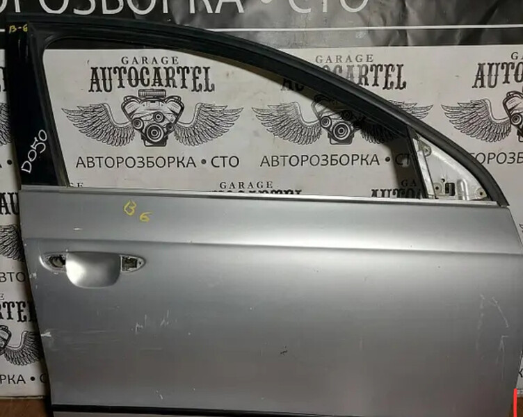 Передні двері ліві та праві la7w Volkswagen Passat B6  2008 универсал 2.0 Дизель Луцк