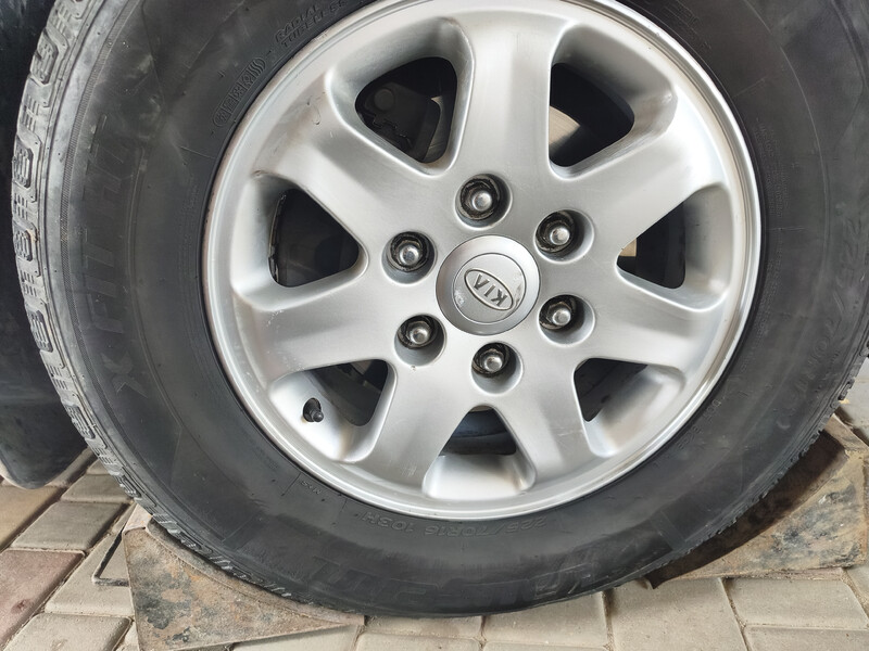 Диск литой Kia Carnival универсал 2007 г.  Раздельная