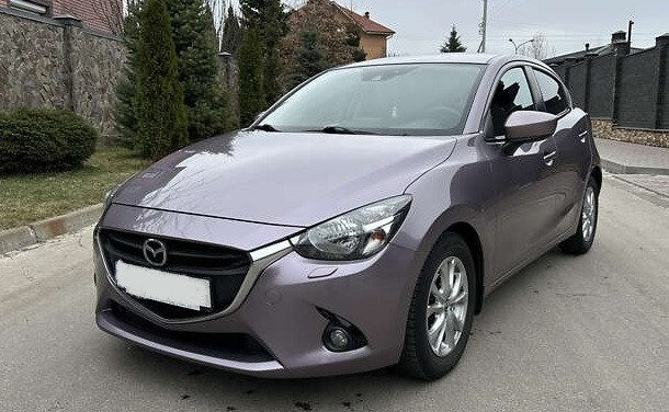 Фара передняя левая Mazda 2  2015 хэтчбек 1.5 Бензин Киев
