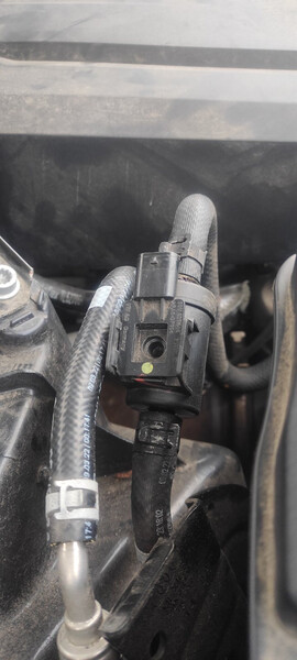 Клапан на адсобер Audi Q5  2022 2.0 Бензин Сумы