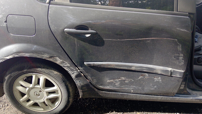 Дверь задняя правая Renault Scenic 2  2007 универсал 1.6 Бензин 