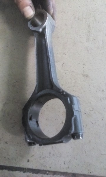 Шатун Renault 19 1990 г.  1.9 л дизель Ивано-Франковск