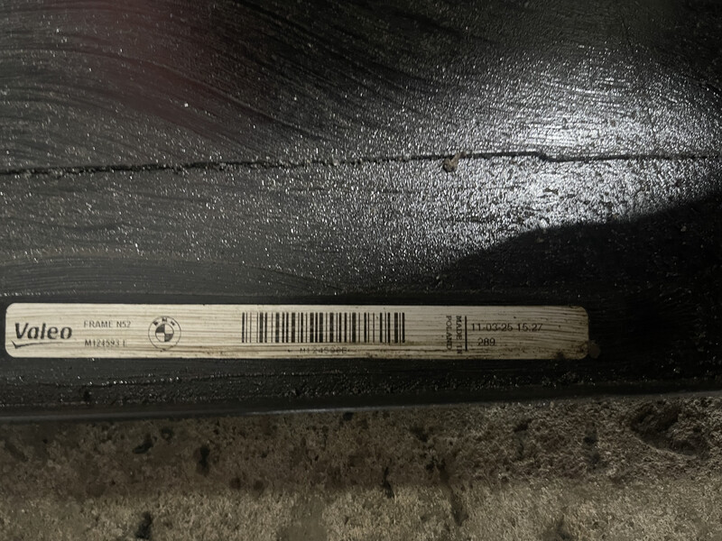 Рамка радіатора BMW 5 Series  2011 3.0 Бензин 