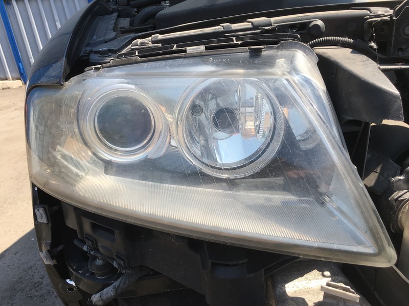 Фара передняя Audi A8 D3 2007 г.  4.2 л дизель Одесса