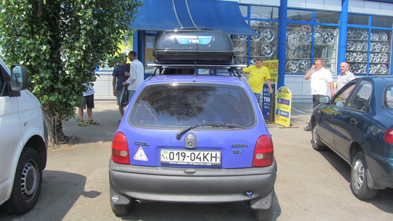 Задние двери Opel Corsa комби 1994 1.2 Бензин Киев