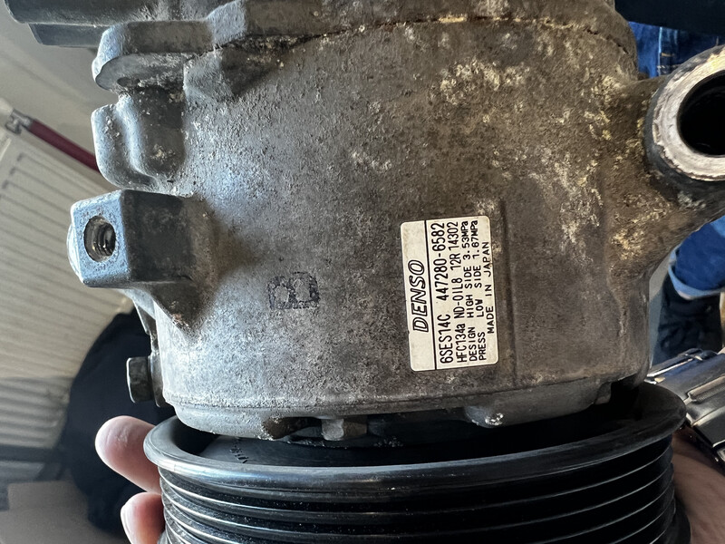 Компрессор кондиционера 447280-6582   Toyota Auris