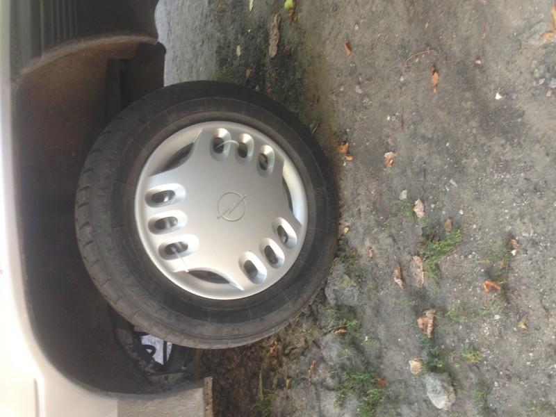 Ковпаки на диски Opel Kadett E  1987 хетчбек 1.7 Дизель 