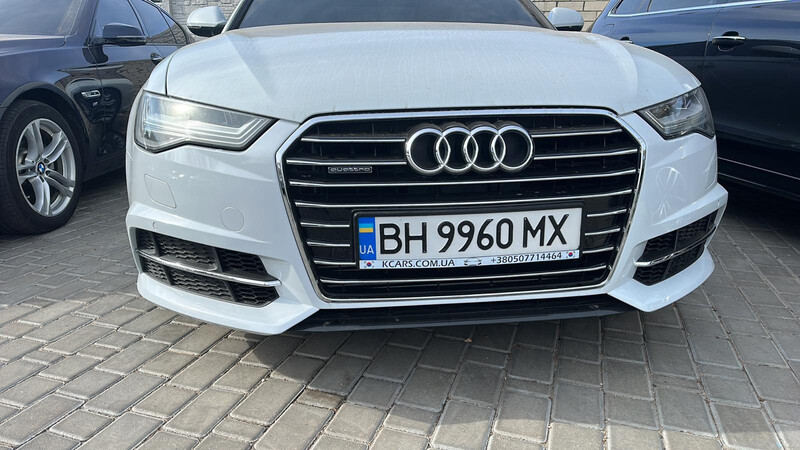 Бампер передний Audi A6 C7  2015 2.0 Дизель Одесса
