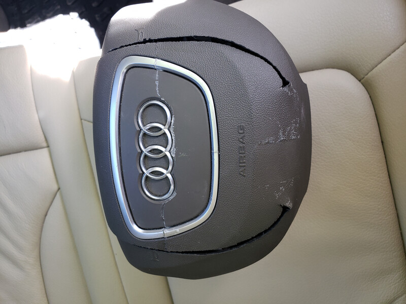 Аірбек Audi Q5  2017 2.0 Бензин 