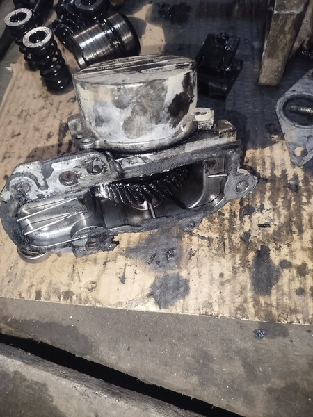 Вакуумний насос Peugeot Boxer  2000 2.5 Дизель 