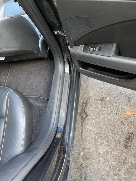 Накладка порога правая Skoda Superb 2  2014 универсал Ровно