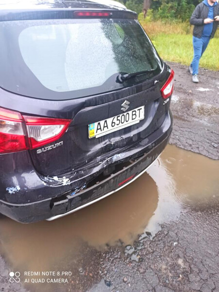 Бампер задній Suzuki SX4  2014 хетчбек 1.6 Бензин 