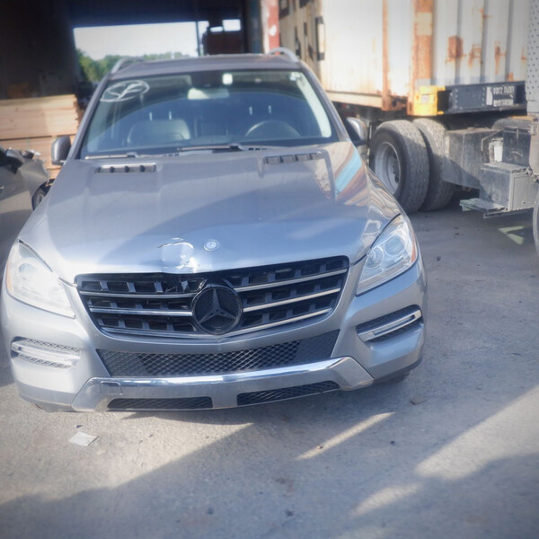 Капот Mercedes M-Class W166 2013 р.  3.0 л дизель Дубно