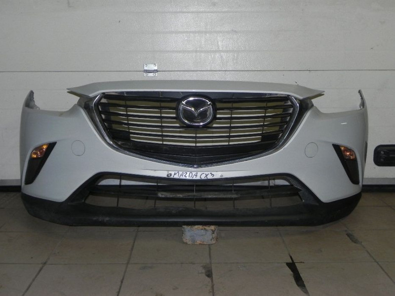 Бампер передний Mazda CX-3 2016 г.  1.5 л бензин Ровно