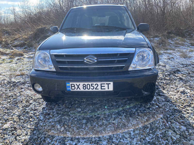 Бампер передний, птф левая Suzuki Grand Vitara  2006 2.0 Бензин Днепр