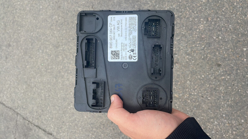 Блок комфорта 8W0907064CP   Audi Q5