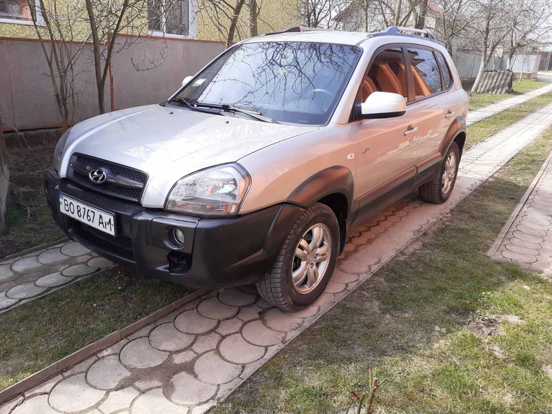 Бампер передний Hyundai Tucson  2008 2.0 Бензин Бучач