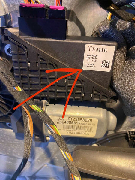 Мотор стеклоподъемника 402010A4   Volkswagen Polo