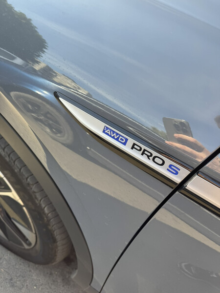 Наклейка шилдік лівого крила Volkswagen ID.4  2024 2.0 Электро Новояворівськ