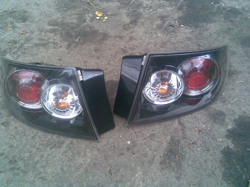 Задний правый фонарь Mazda 3 BK 2007 г.  1.6 л бензин Кременчуг