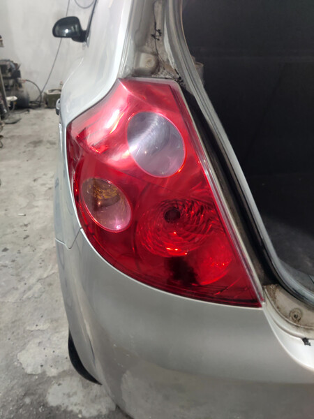 Фонарь задний Kia Ceed хэтчбек 2008 г.  1.6 л бензин Казатин