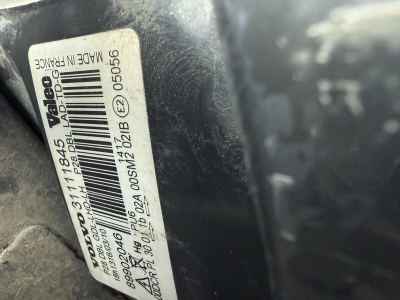 Фара передняя левая Volvo XC90 2010 г.  2.0 л дизель Одесса