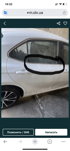 Молдинг двери Toyota Camry 70  2019 3.5 Бензин Харьков