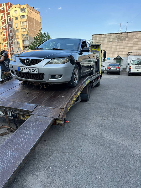 Бампер передний Mazda 3 BK  2007 1.6 Бензин Васильков